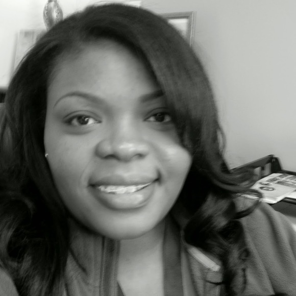 Meet your Posher, Sharonda - Picture 1 of 1